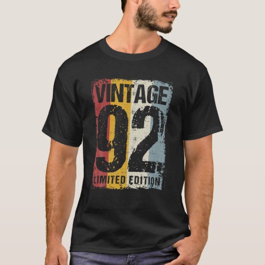 30歳ヴィンテージ1992 30歳の誕生日の装飾 Tシャツ (正面)