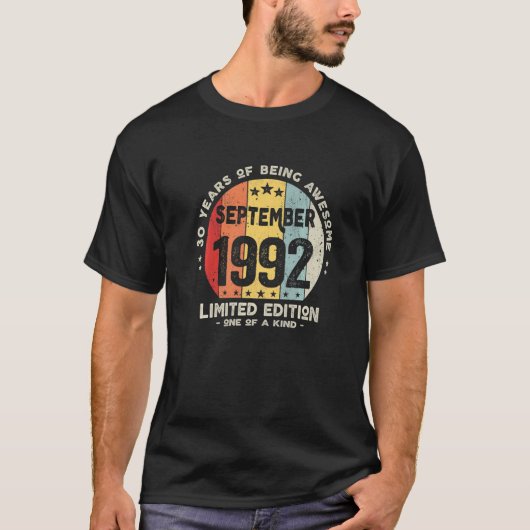 30歳1992年9月30日誕生日1 Tシャツ (正面)