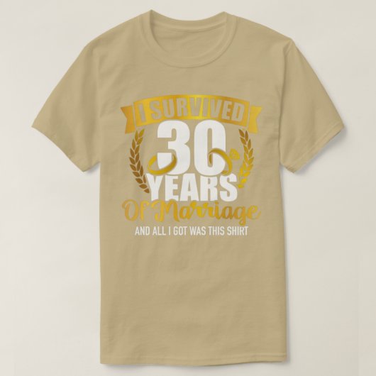 30生き延びthのaのための30結婚年の結婚 tシャツ (デザイン正面)