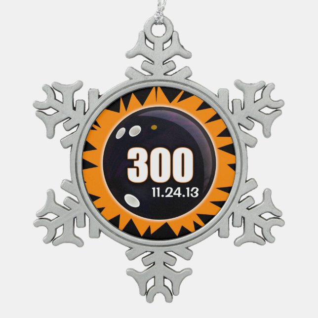 300完璧なゲームボーリング、ブラック&オレンジ スノーフレークピューターオーナメント (正面)