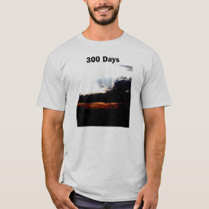 300日-軽い人のT Tシャツ