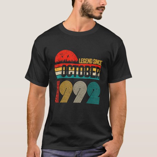30 Years Old Legend Since October 1992 30th Birth Tシャツ (正面)