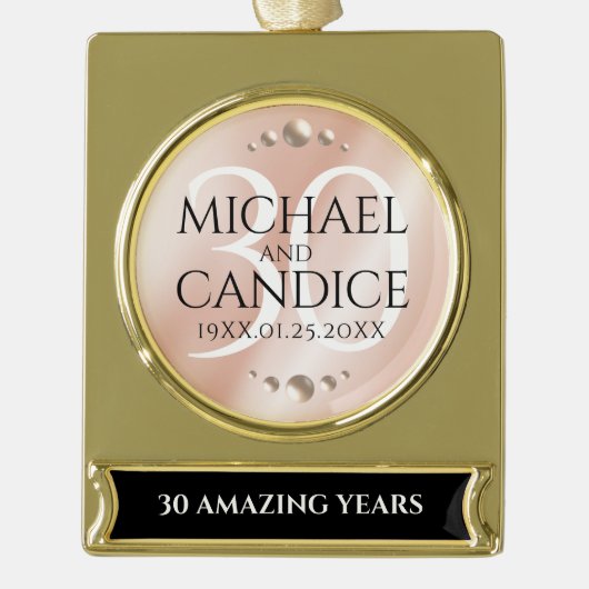 30thエレガントパールの結婚記念日お祝い ゴールドプレートバナーオーナメント (正面)