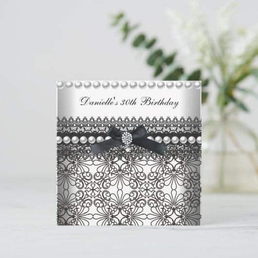 30th誕生日パーティーダマスク白黒パール 招待状 (スタンド正面)