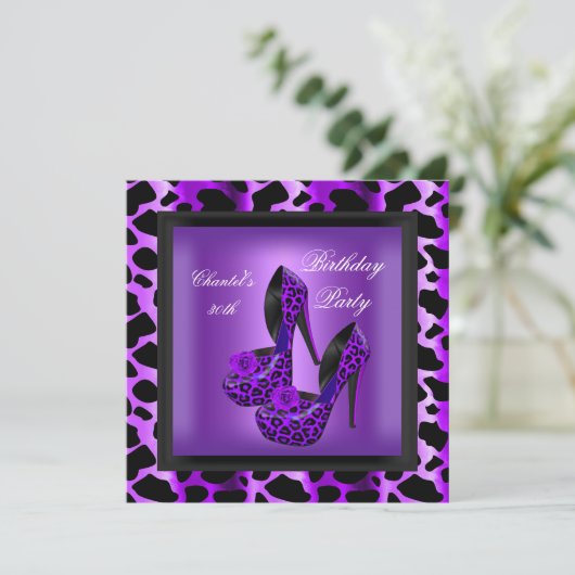 30th誕生日パーティーパープルヒョウ黒い靴 招待状 (スタンド正面)