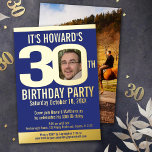 30th誕生日パーティーブルー金ゴールドフォイル写真 箔招待状<br><div class="desc">はっきりしたシンプルグラフィックダークブルー、金ゴールドフォイルまたは独自のフォイルカラー写真テンプレート30th誕生日パーティの招待状。自分の誕生日パーティーのイベント詳細と、30の0の中央に自分の誕生日の少年または少女の写真と1つのフルブリードアウトの写真を使用して、このマイルストーンの誕生日の招待状をパーソナライズする。その他の年の色と一致するアイテムが利用可能。©オリジナルデザインby Sarah Trett for www.mylittleeden.com on Zazzle.</div>