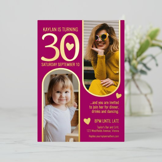 30th 2つのアーチ誕生日深いピンク金ゴールドハート 箔招待状 (立ち正面)