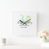 30th birthday bold letter pastel yellow black retr スクエア壁時計 (ホーム)