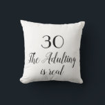 30th Birthday Keepsakeカスタマイズ可能 クッション<br><div class="desc">おもしろい30歳の誕生日の枕の前には「30... 姦淫は実在」という文字があり、名前や年など特別なメッセージを追加するためのカスタマイズ可能な領域をバックに付けた。</div>