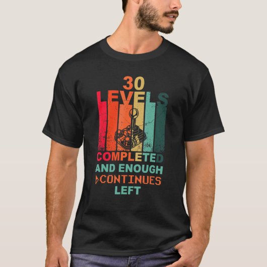 30th Birthday Level 30ジョイスティックレトロヴィンテージゲーム Tシャツ (正面)