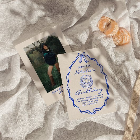 30thBlue Bow Hand Drawnコケット誕生日写真 招待状