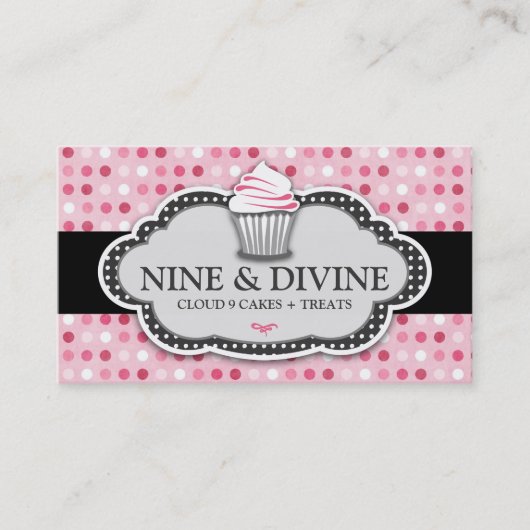 311の神のピンクの水玉模様のカップケーキ 名刺 (正面)
