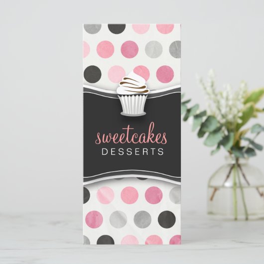 311のHauteのカップケーキの水玉模様のピンク メニュー (スタンド正面)