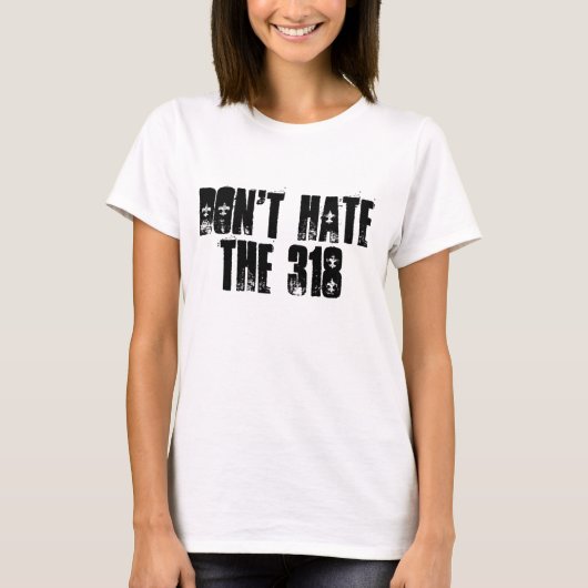 318女性によって合われるスパゲッティ上を憎まないで下さい Tシャツ (正面)