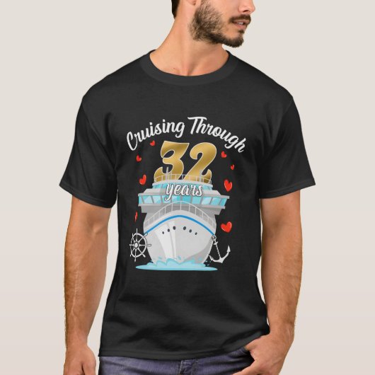 32回目のクルージングス結婚バイザリークルーズC Tシャツ (正面)