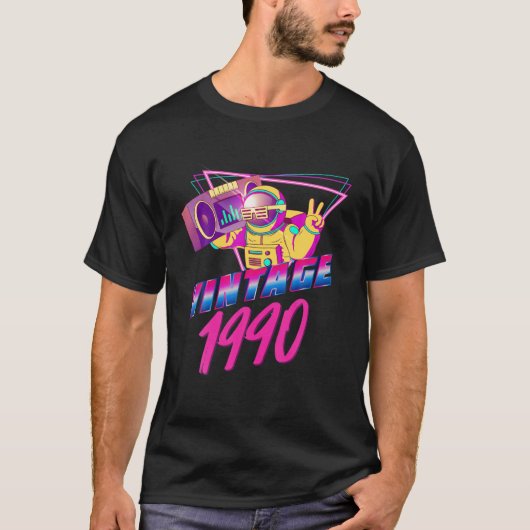 32番目の誕生日ギフト – ヴィンテージ1990 Tシャツ (正面)