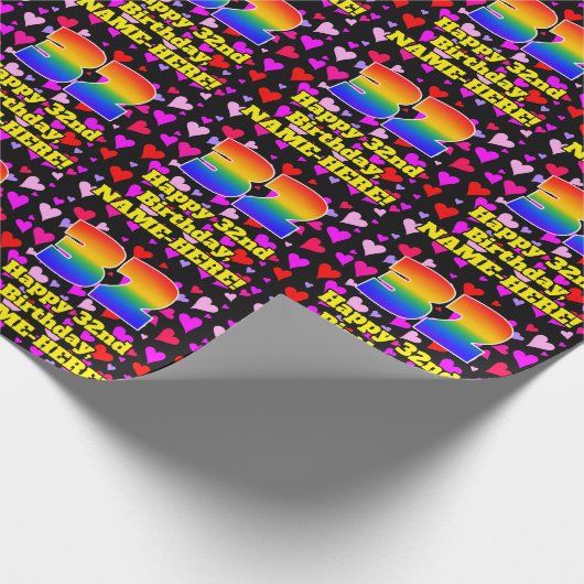 32誕生日:愛するハートパターン、虹# 32 ラッピングペーパー (角)