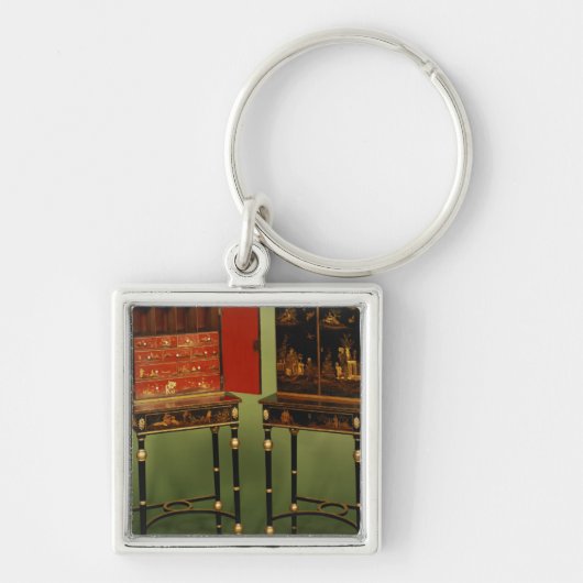 32: 2つの中国趣味のキャビネット、c.1770 キーホルダー (正面)