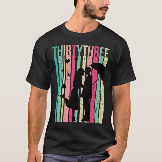 33周年夫結婚妻33歳 Tシャツ (正面)