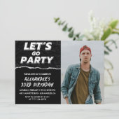 33歳の誕生日の招待メンズブラック写真 招待状 (スタンド正面)