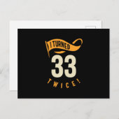 33歳を2回迎えた!面白い66歳の誕生日 ポストカード (正面/裏面)