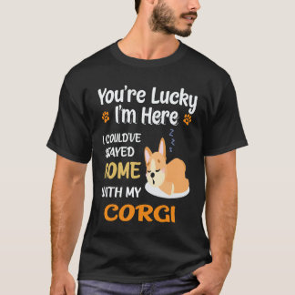33 あなたはラッキーコーギー Tシャツ