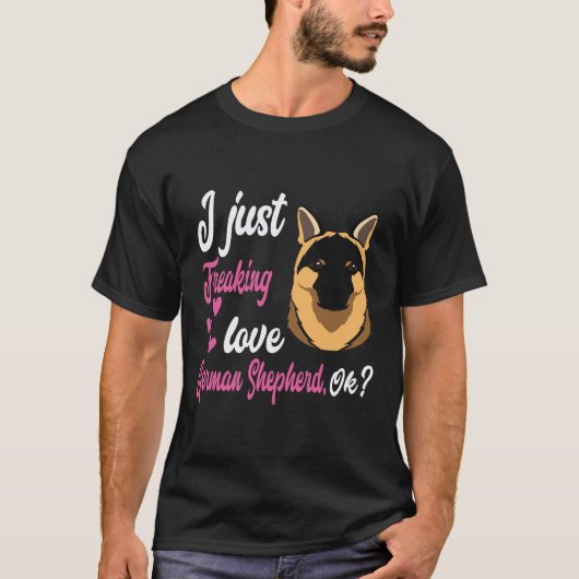 33 ジャーマンシェパード大好きですOK ジャーマン Tシャツ (正面)