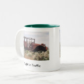 33. 300-100交通5-03でつかまえられて、33。 300-100… ツートーンマグカップ (正面左)