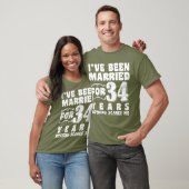 34年も結婚生活が続いている夫婦です Tシャツ (ユニセックス)