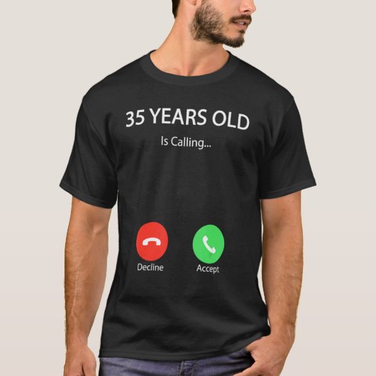 35歳でかわいいハッピー35誕生日  Tシャツ (正面)