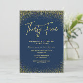 35歳の誕生日招待状金ゴールドネイビーグリッター 招待状 (スタンド正面)