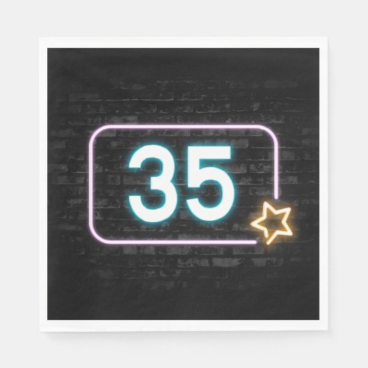 35誕生日ネオンサインオンブリック スタンダードランチョンナプキン (正面)