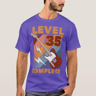 35誕生日レベル35完全なE-Guitar Tシャツ