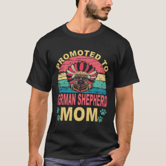 35 ジェパンママに昇進 ジャーマンシェパード Tシャツ