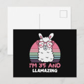 35 Year Old Bday Llamazing 35th Birthday Llama ポストカード (正面/裏面)