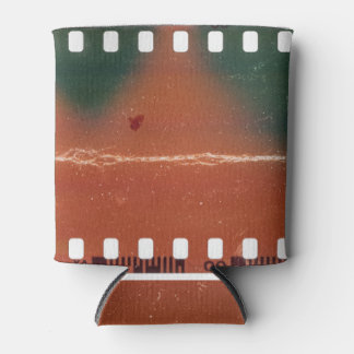 35mmフィルムストリップの始クール点、傷。 缶クーラー