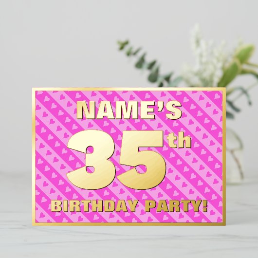 35th Birthday Party —おもしろいピンクのハートとストライプ 箔招待状 (立ち正面)