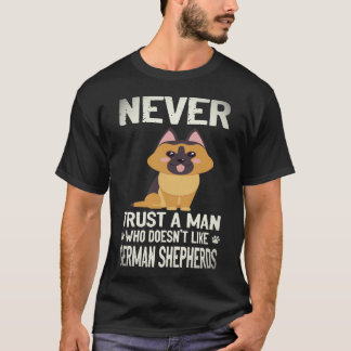 36 ジャーマンシェパード好きじゃない男を信用するな Tシャツ