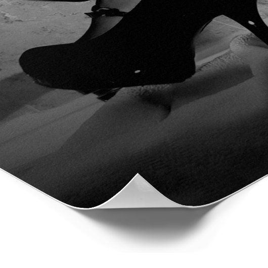 36" x 24" Chrisy Kittens B&W By The Tab ポスター (角)