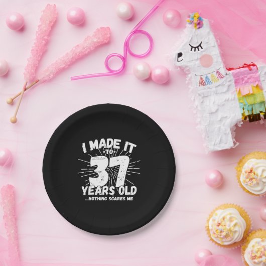 37おもしろい誕生日引用文皮肉37歳 ペーパープレート (パーティー)