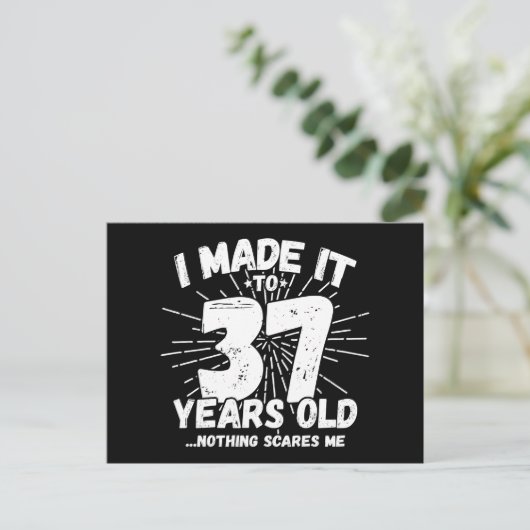 37歳皮肉ミームおもしろい37誕生日 ポストカード (スタンド正面)