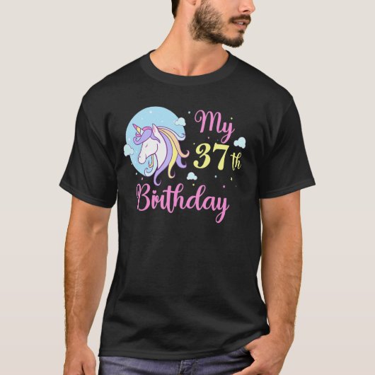 37誕生日かわいいユニコーン Tシャツ (正面)