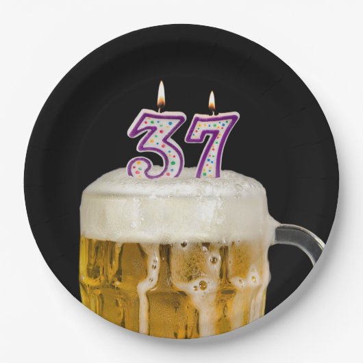 37誕生日ビールオンブラック紙プレート ペーパープレート (正面)