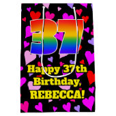 37誕生日：愛するハートパターン、虹# 37 ミディアムペーパーバッグ (裏面)