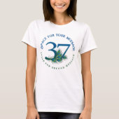 37th Birthday Or Anniversary Peacock Feathers Tシャツ (正面)