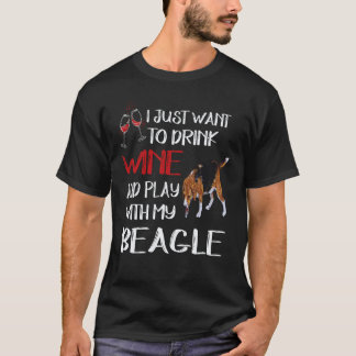 38 ワインを飲んで私のビーグルと遊ぶ Tシャツ