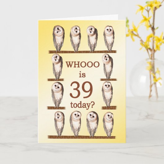 39誕生日、奇妙なフクロウ カード (黄色い花)