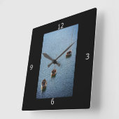 3.水の上のボート スクエア壁時計 (傾斜)