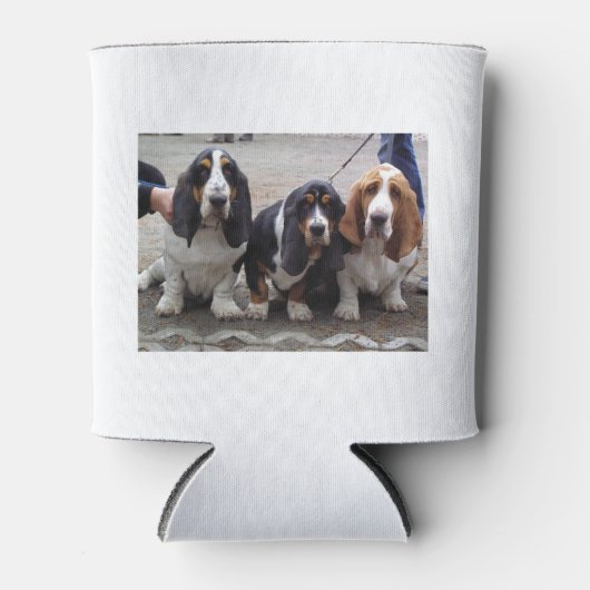 3 Basset_hound_puppies 缶クーラー (正面)