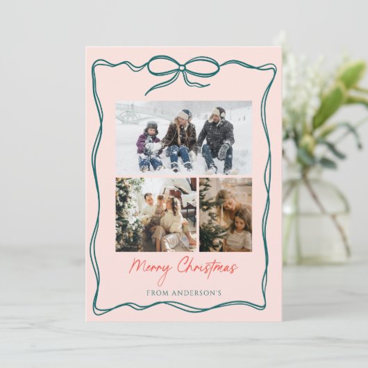 3 Photo Collage Wavy Doodle Frame Bow Christmas シーズンカード (スタンド正面)